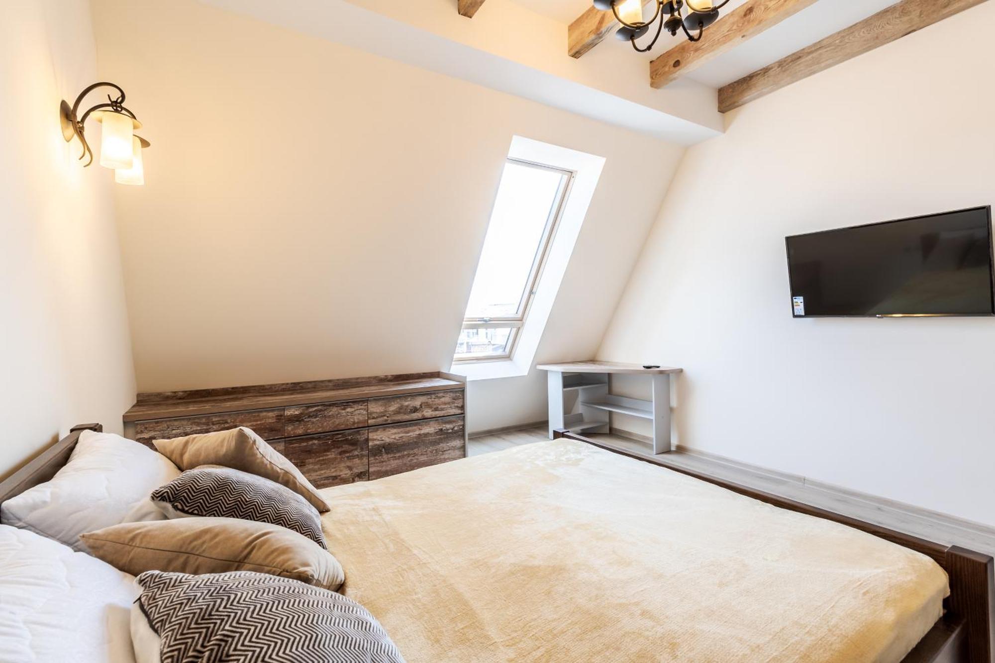 לבוב Inshiapartments On Hazova Str 4 מראה חיצוני תמונה