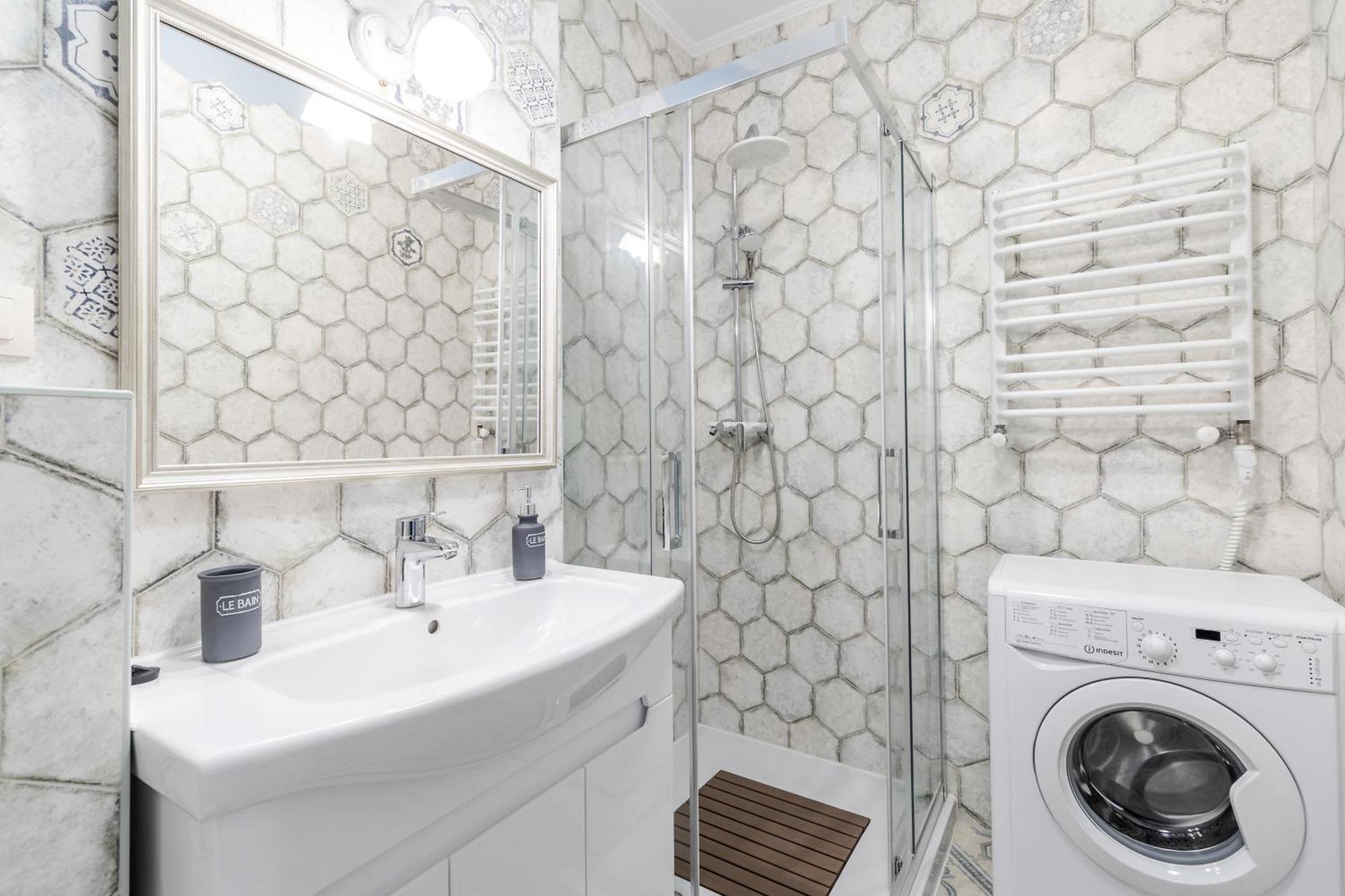 לבוב Inshiapartments On Hazova Str 4 מראה חיצוני תמונה